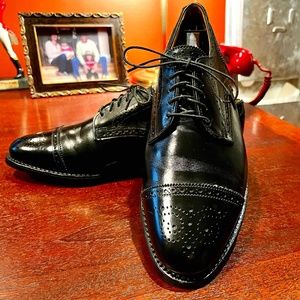 Allen Edmonds Sanford Dress Shoes - Size 9 E